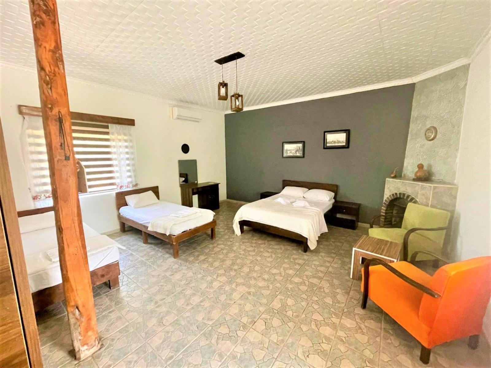 Castle Karpasia Guest House Authentic Atmosphere ! Rizokarpaso Exterior foto